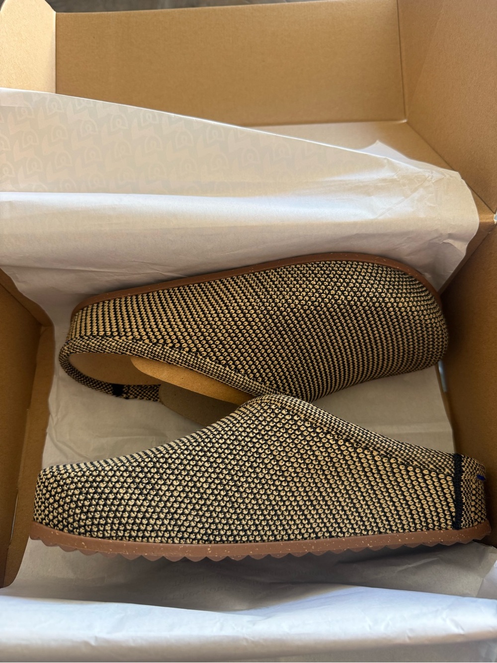 Rothy's The Hemp Casual Clot in Toffee Raffia size 8 | New in box!